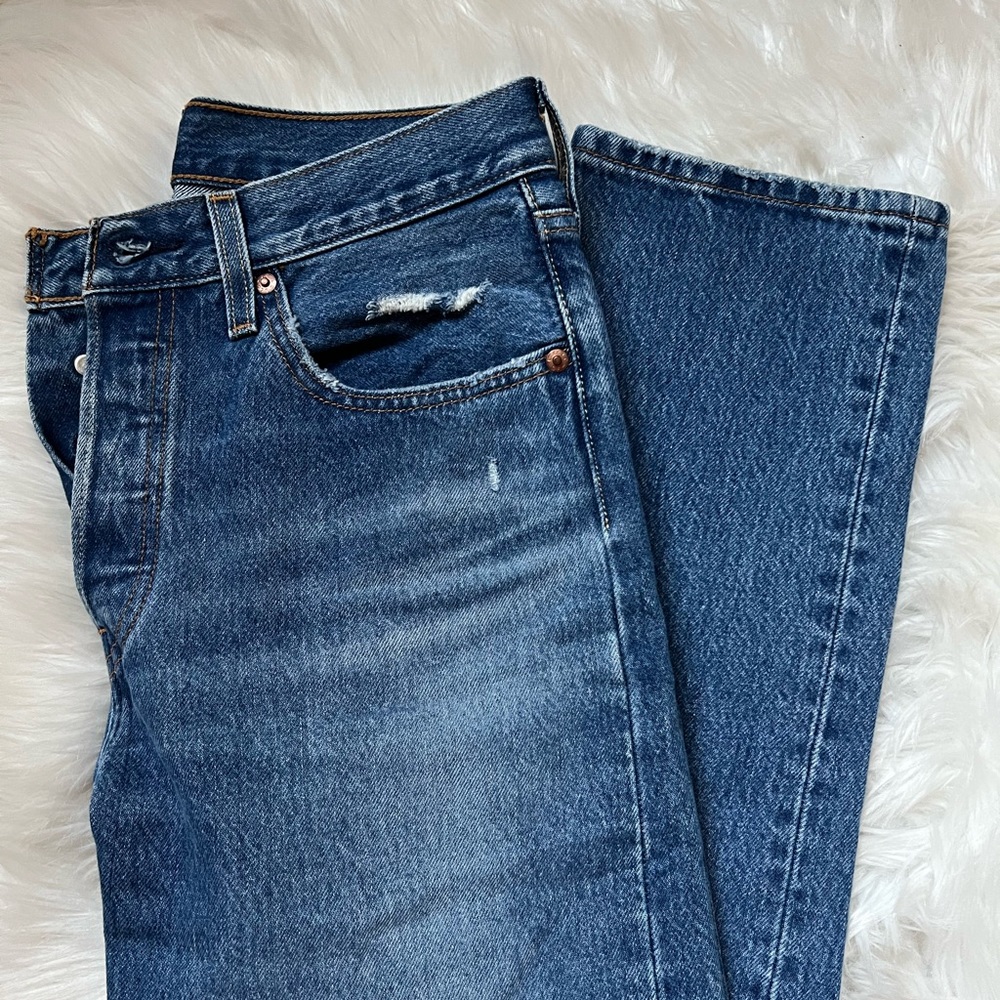 Levi’s 501 Straight Jeans